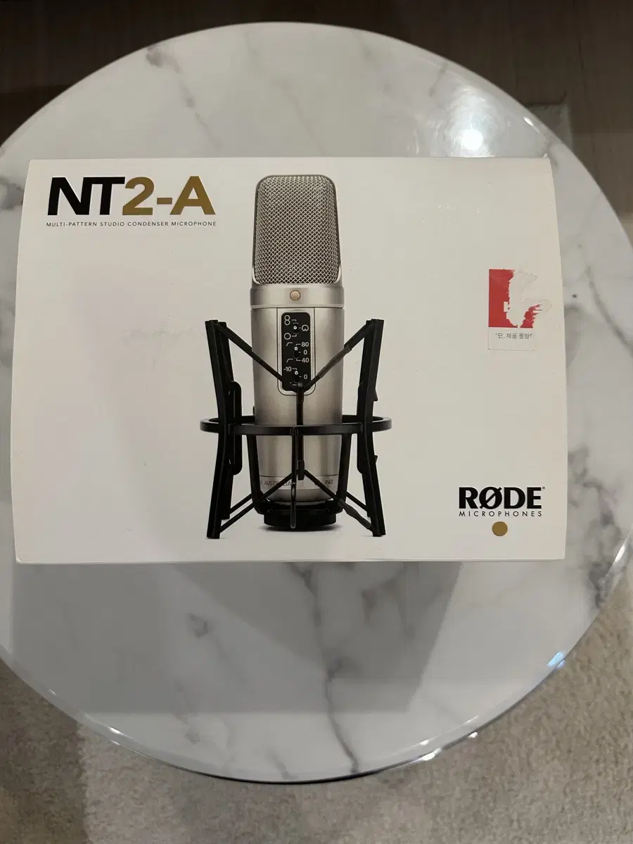 RODE NT2-A