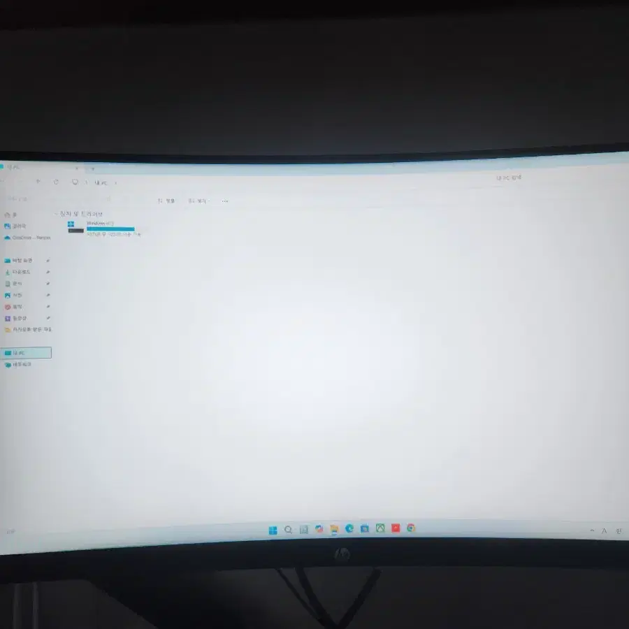 HP 게이밍모니터 144hz x24c 새거 7.5만에 초급처해요