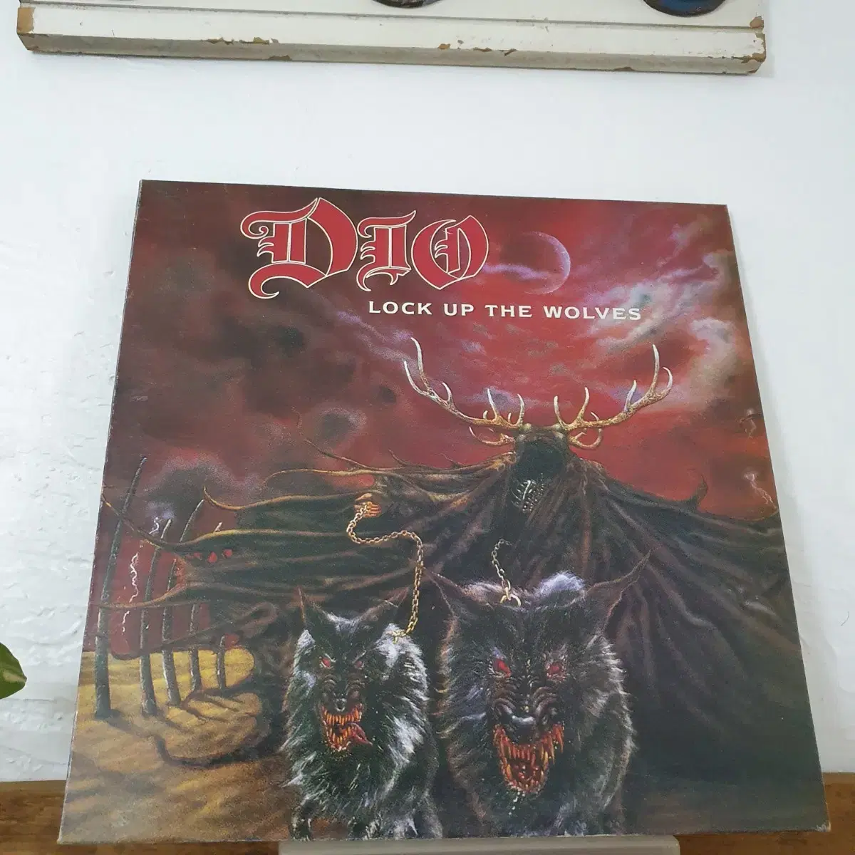 DIO  LP  1990   LOCK UP THE WOLVES