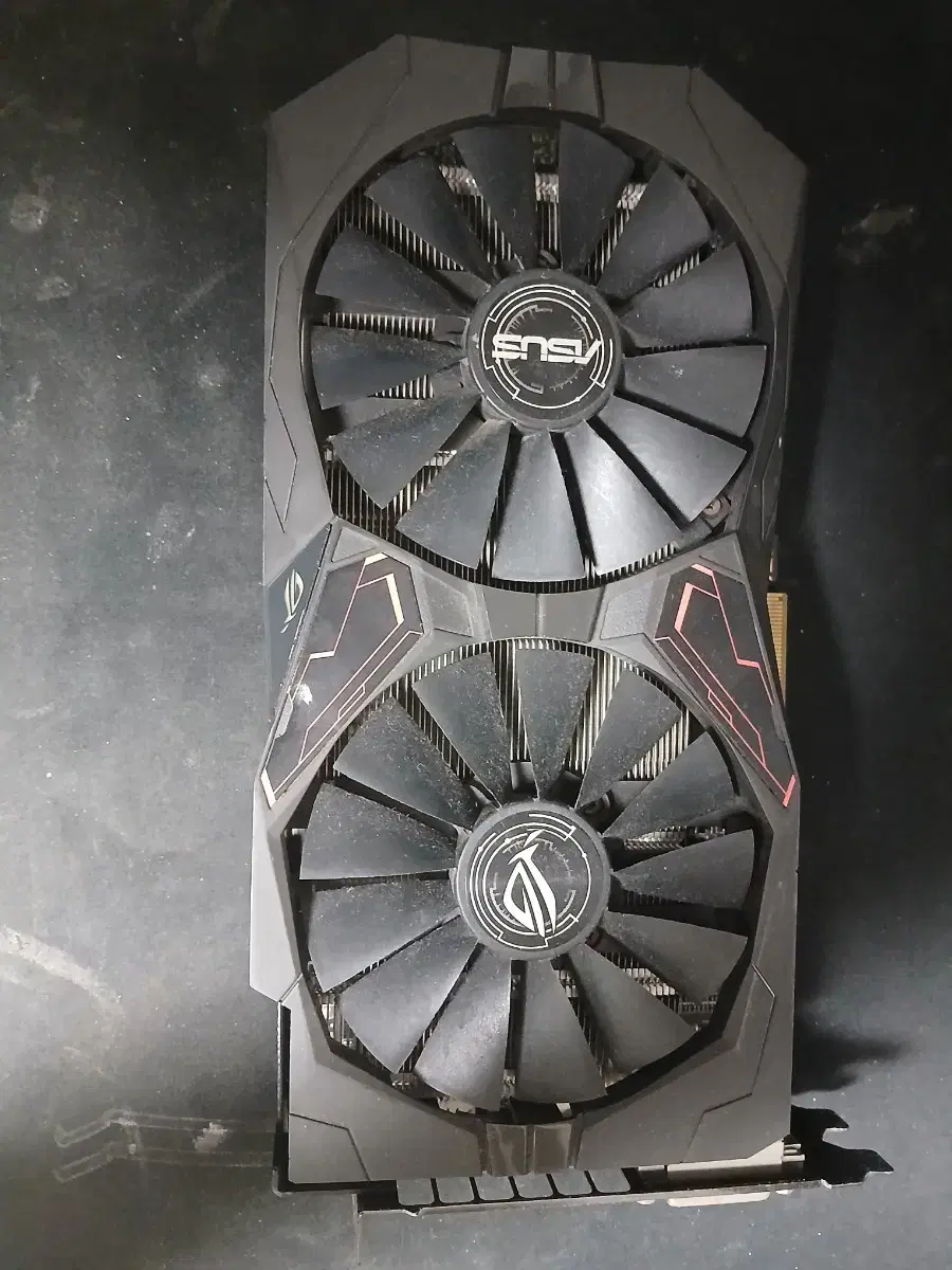 고장난 ASUS RX580 그래픽카드 팝니다