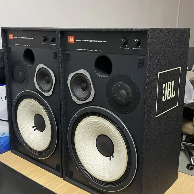 JBL 4312B MK2