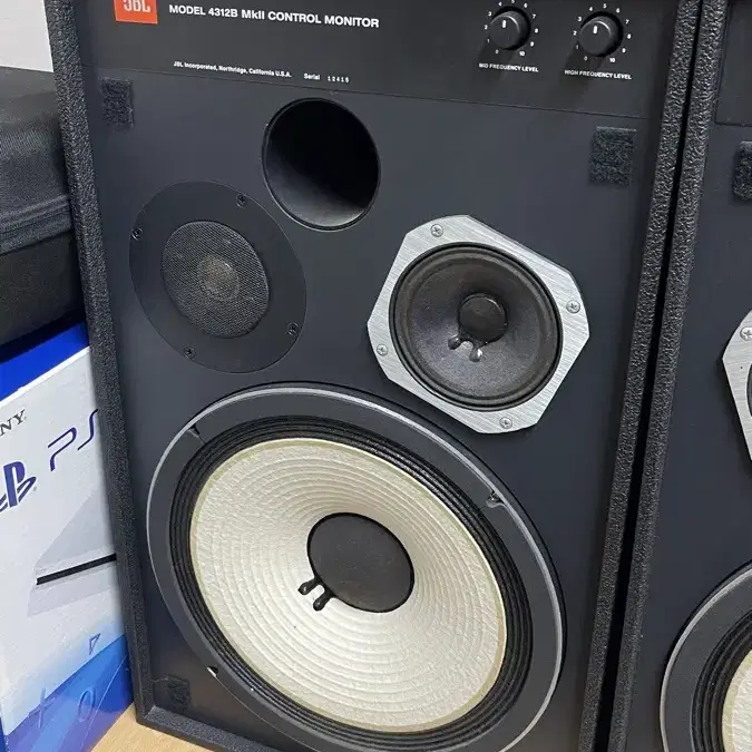 JBL 4312B MK2