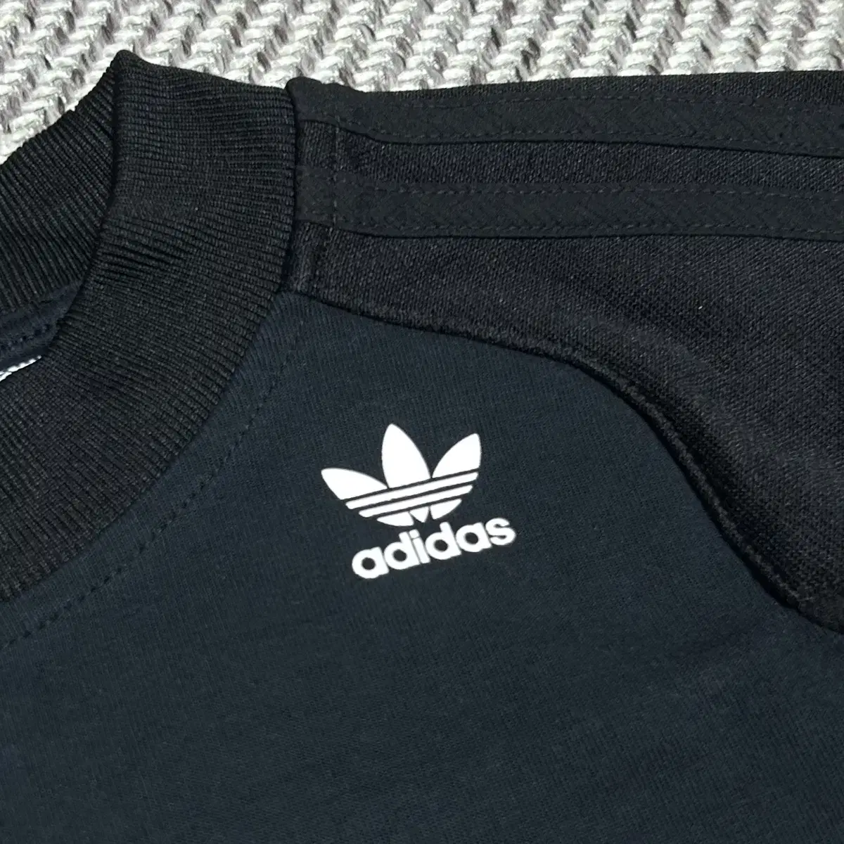 [ S ] adidas 아디다스 테크니컬 라운드 맨투맨