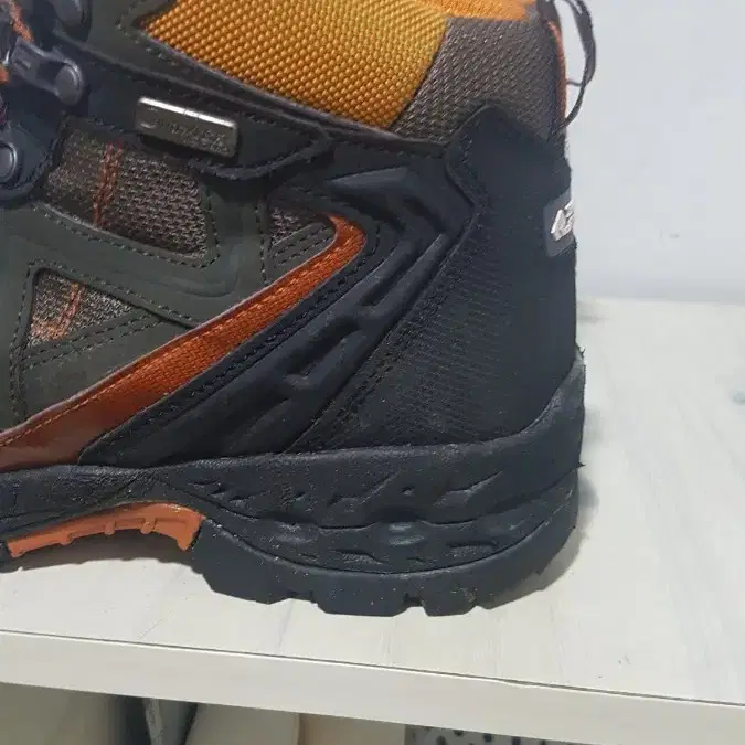 택포 265~270 A급 REDFACE GORE-TEX 트레킹 중등산화!