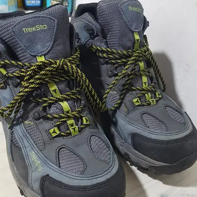 택포 270-275 A급 TREKSTA GORE-TEX 트레킹 등산화!