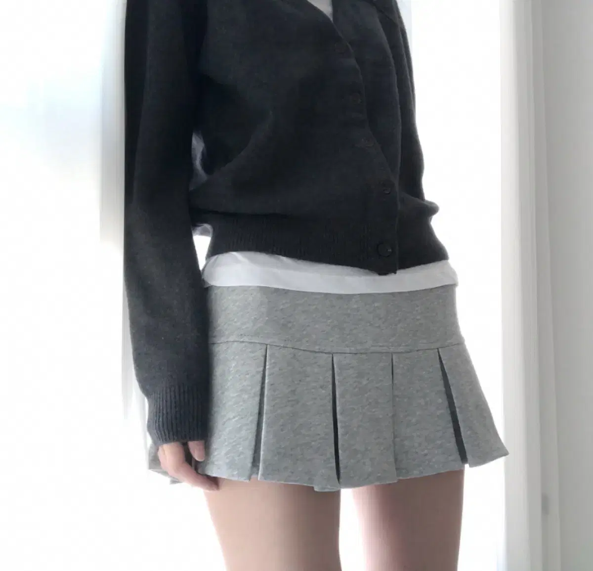 고와 low tennis skirt