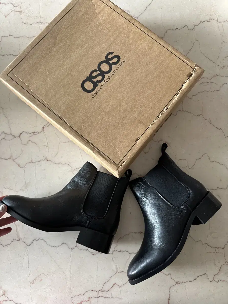 [새제품] ASOS 아소스 첼시부츠 235