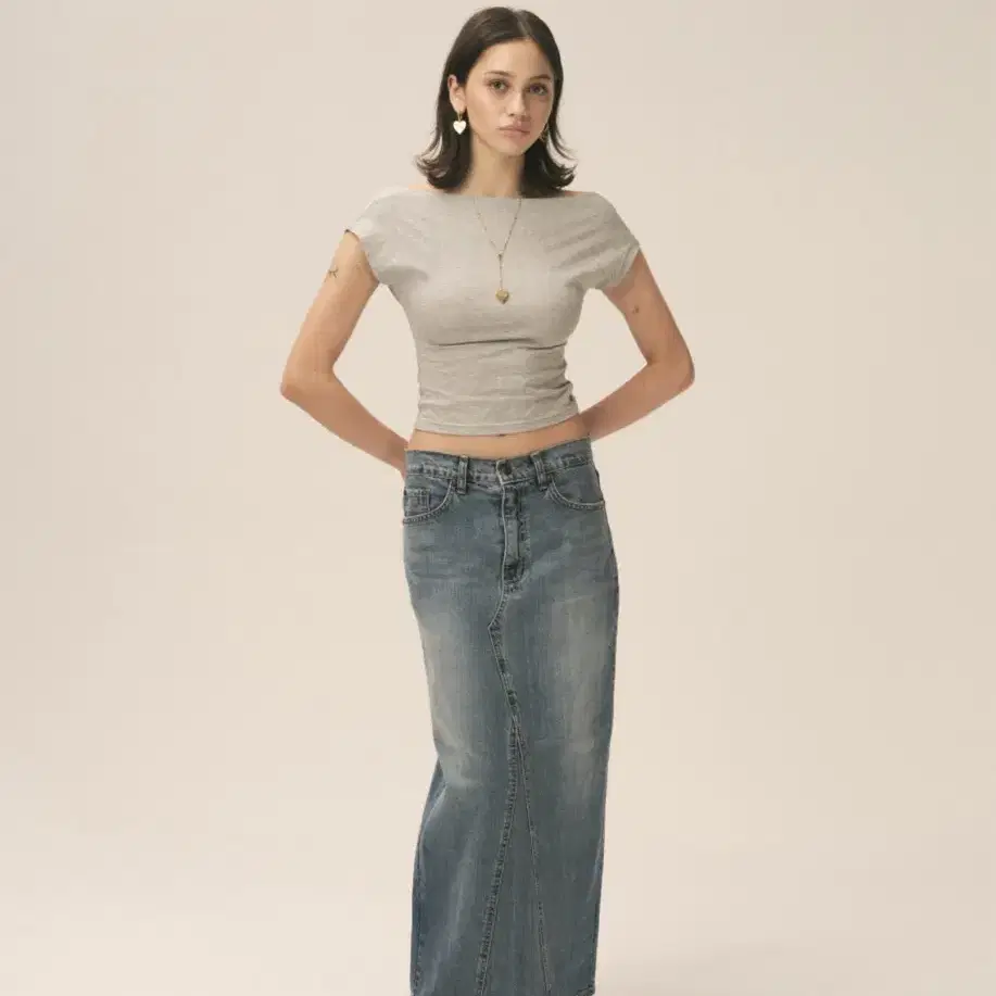 글로니 94 MID-RISE DENIM LONG SKIRT (BLUE)