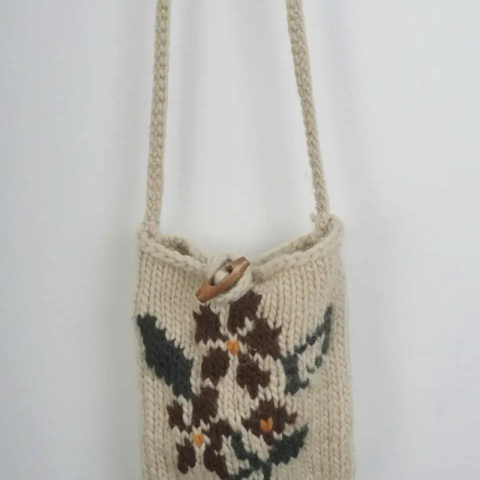 POU DOU DOU hand made knit bag