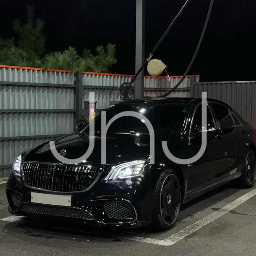 벤츠 W222 S클래스 AMG 마이바흐 후기형 신형개조 바디킷