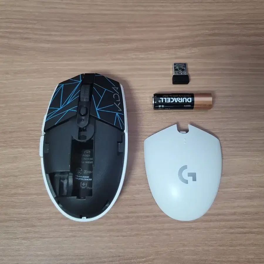 로지텍 G304 KDA 저소음 무소음 마우스