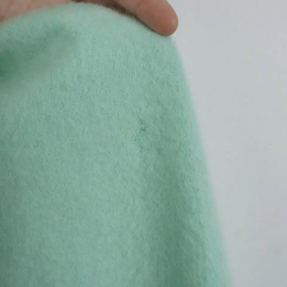 mint cashmere muffler