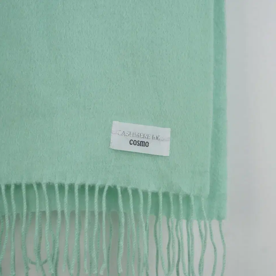 mint cashmere muffler