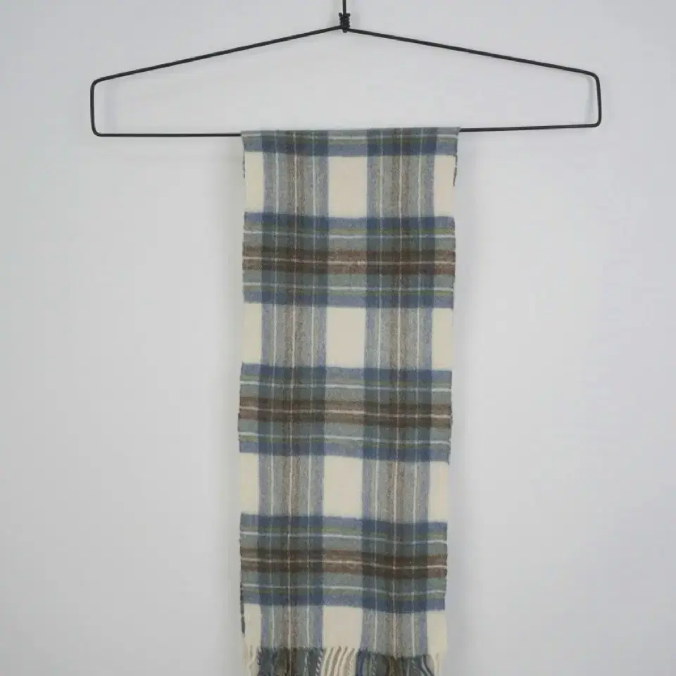 pure lambswool muffler (Scotland made)