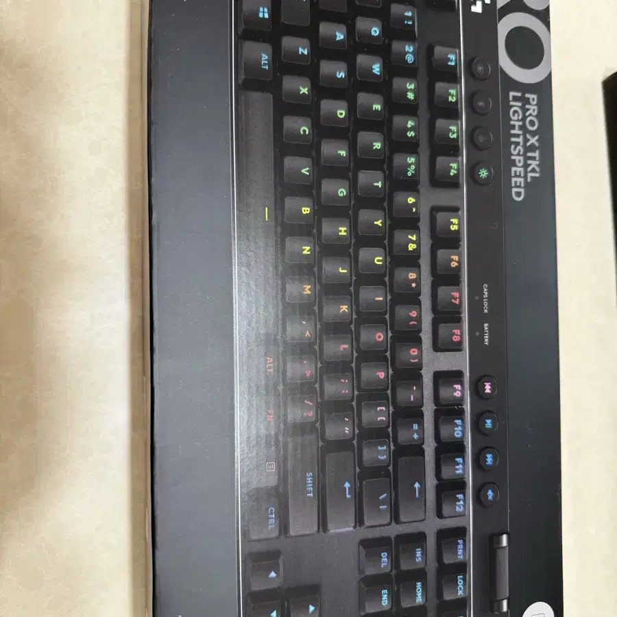 (미개봉) 로지텍 PRO x TKL 키보드 적축 리니어 새상품