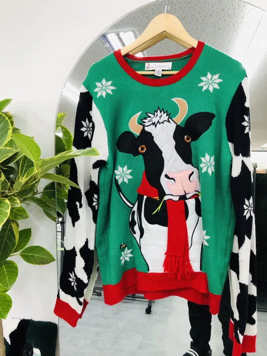 L-XL USAVintage Christmas Knit Old School