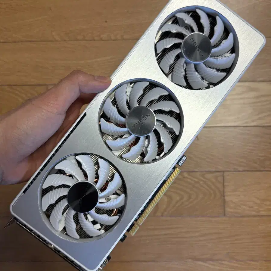 기가바이트 비전 RTX 3060ti