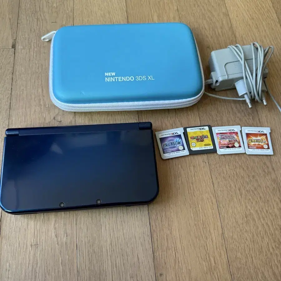 닌텐도 3ds xl 블루 중고 팝니다!!