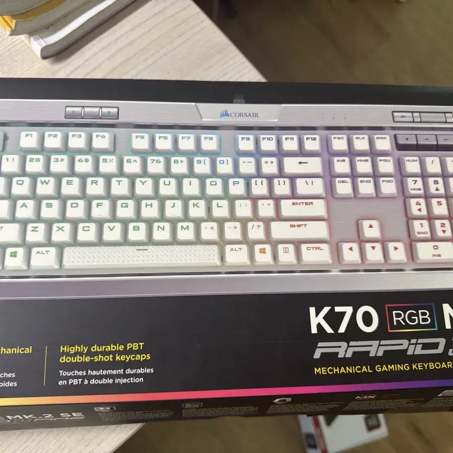 커세어 corsair k70 se 은축