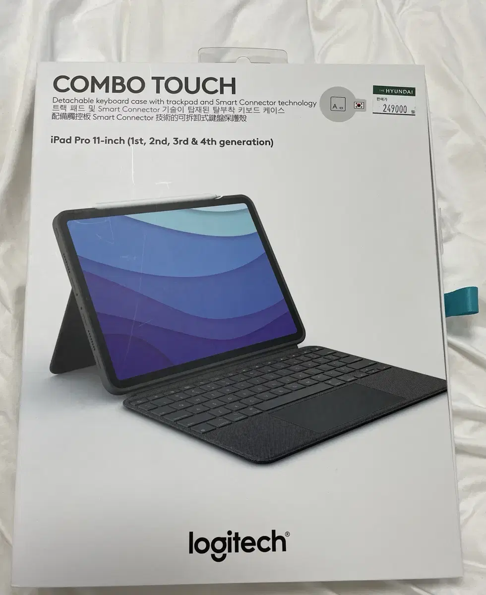 logitech Combo Touch iPad Pro 11-inch