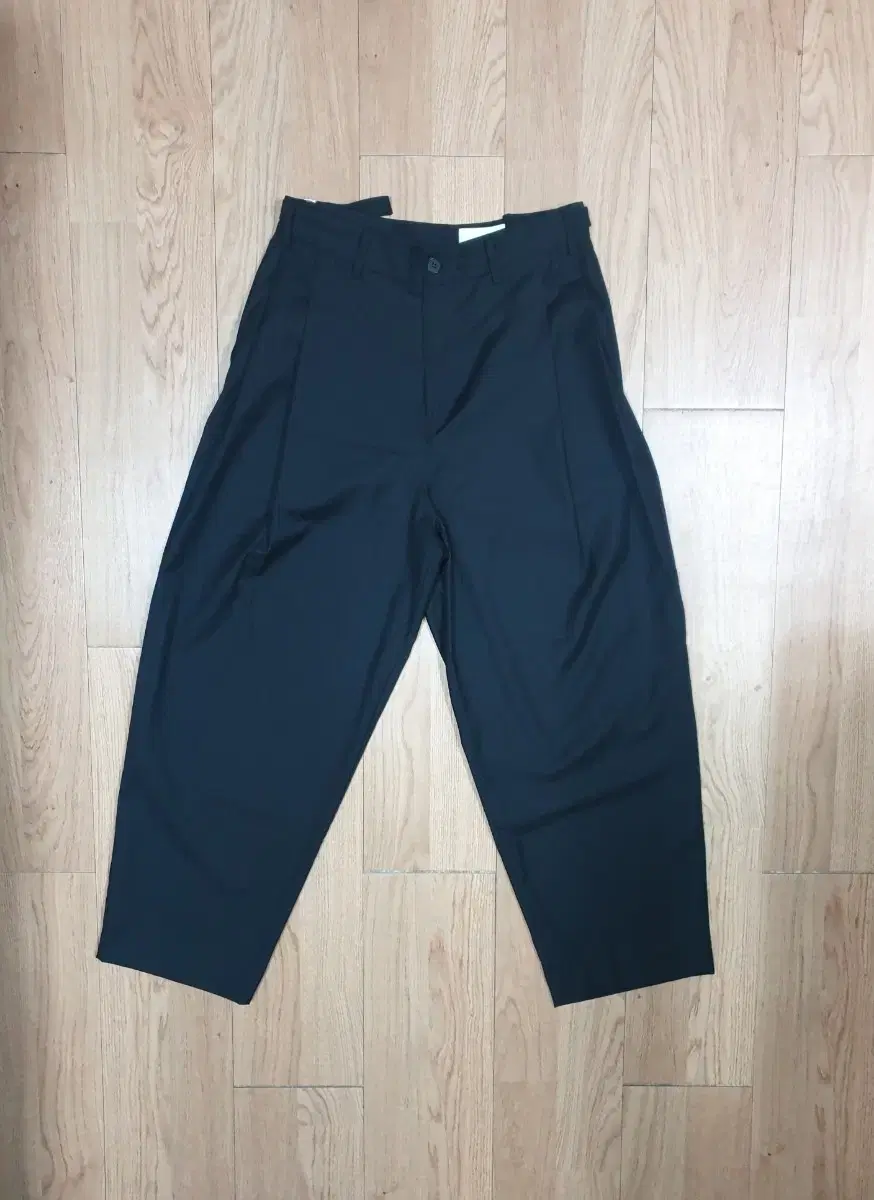 Artifacts WoolSight Two-Tuck Slacks