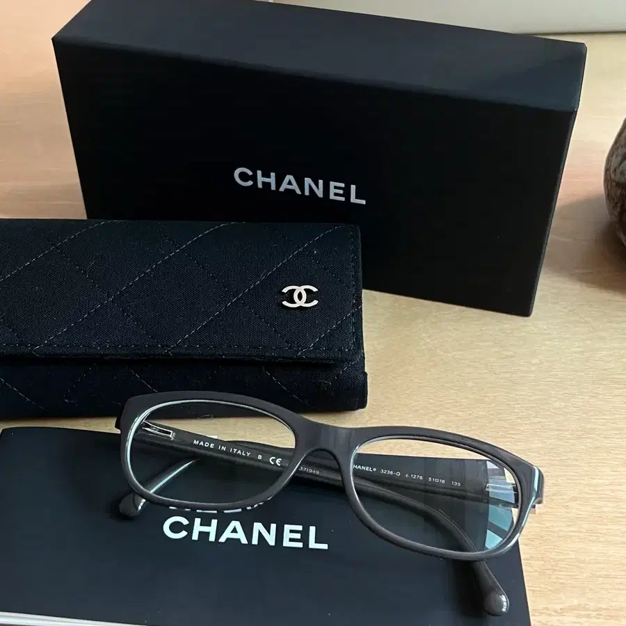 샤넬 안경 퀼팅 가죽 로고 CHANEL Eyeglasses