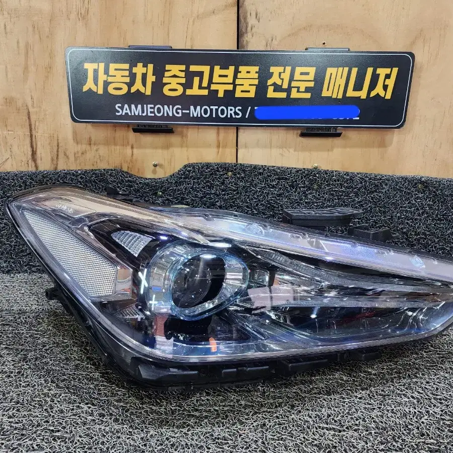 제네시스 G70 LED 헤드라이트 우측 (조수석)