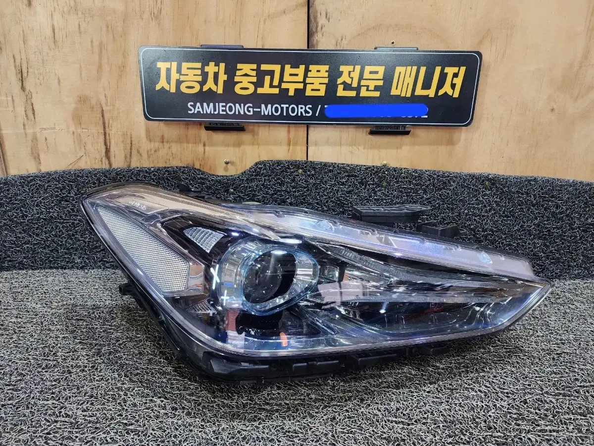 제네시스 G70 LED 헤드라이트 우측 (조수석)