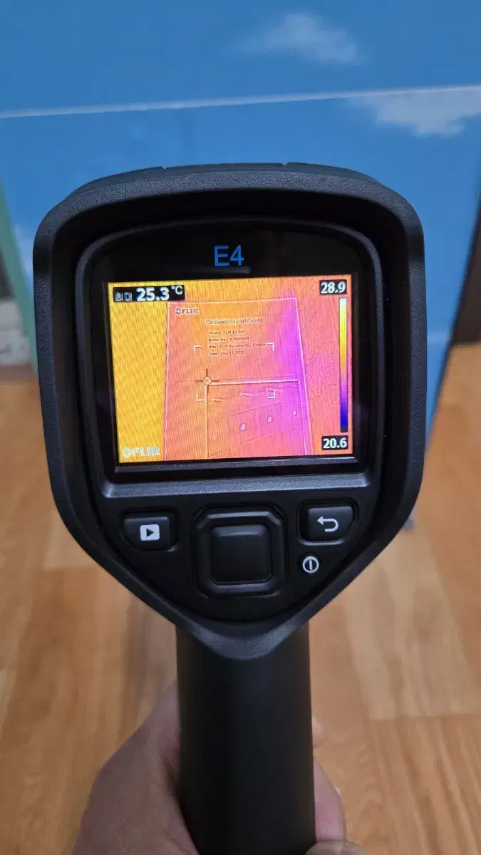 FLIR E4 wifi 열화상카메라