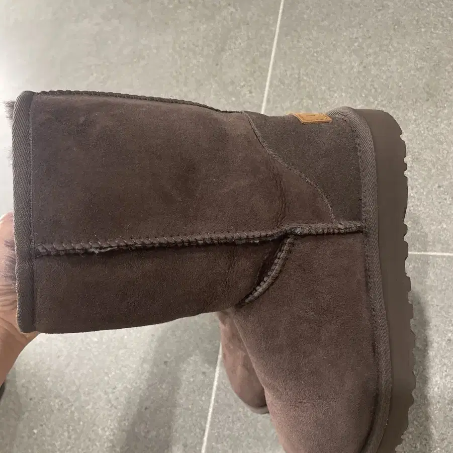 UGG 미국 어그 숏 초코브라운 220