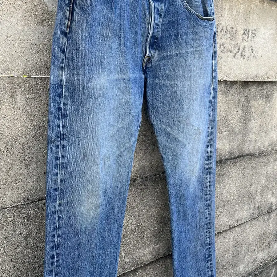 (33)00s 501 Vintage Levis