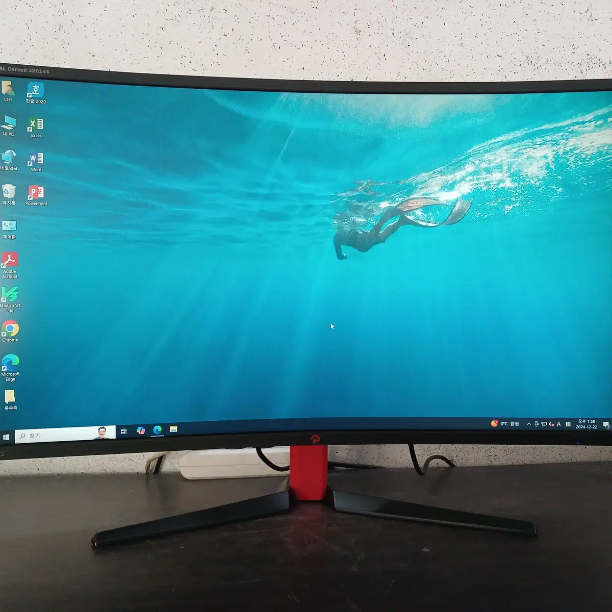 (수원)32인치 커브드 FHD LED 모니터 144Hz 팝니다