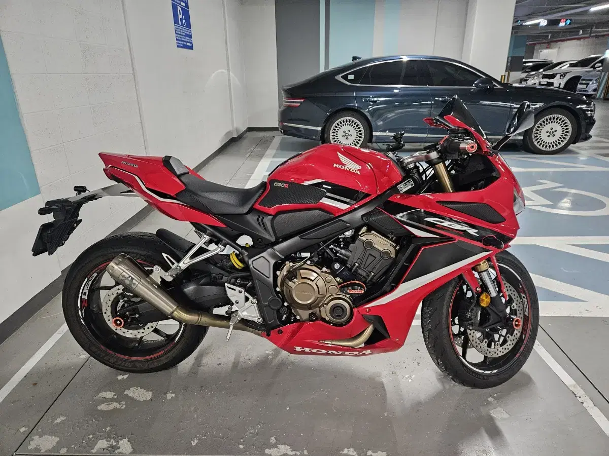 21년식 cbr650r 1.8키로대 풀배기 팝니다