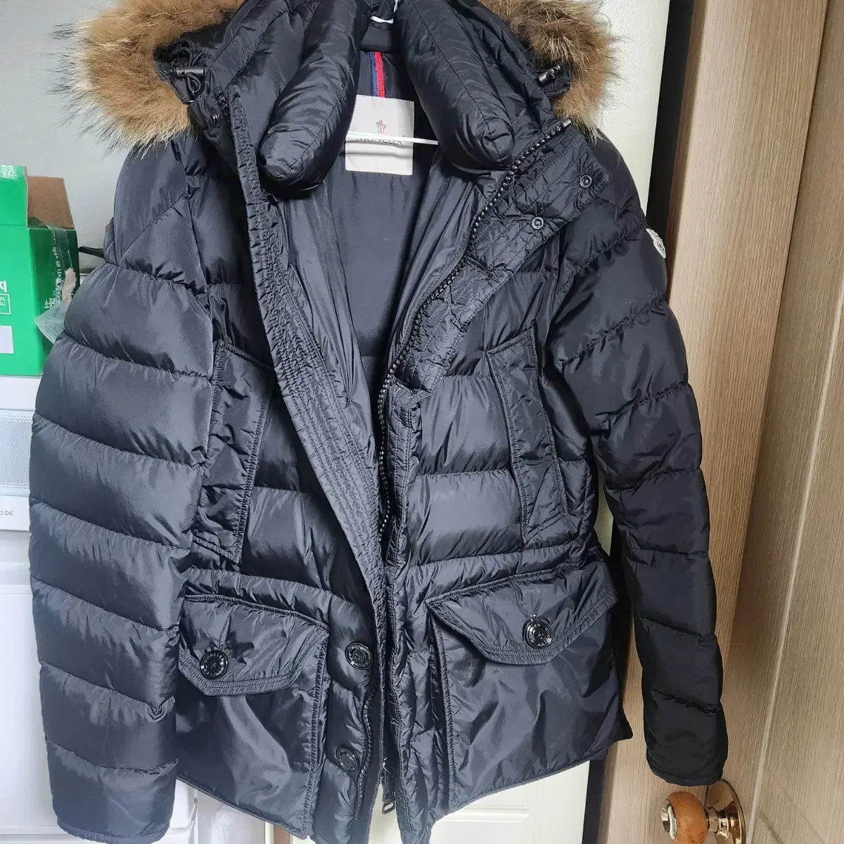 I'm selling my Moncler (Moncler) Cluny size 2 in black.