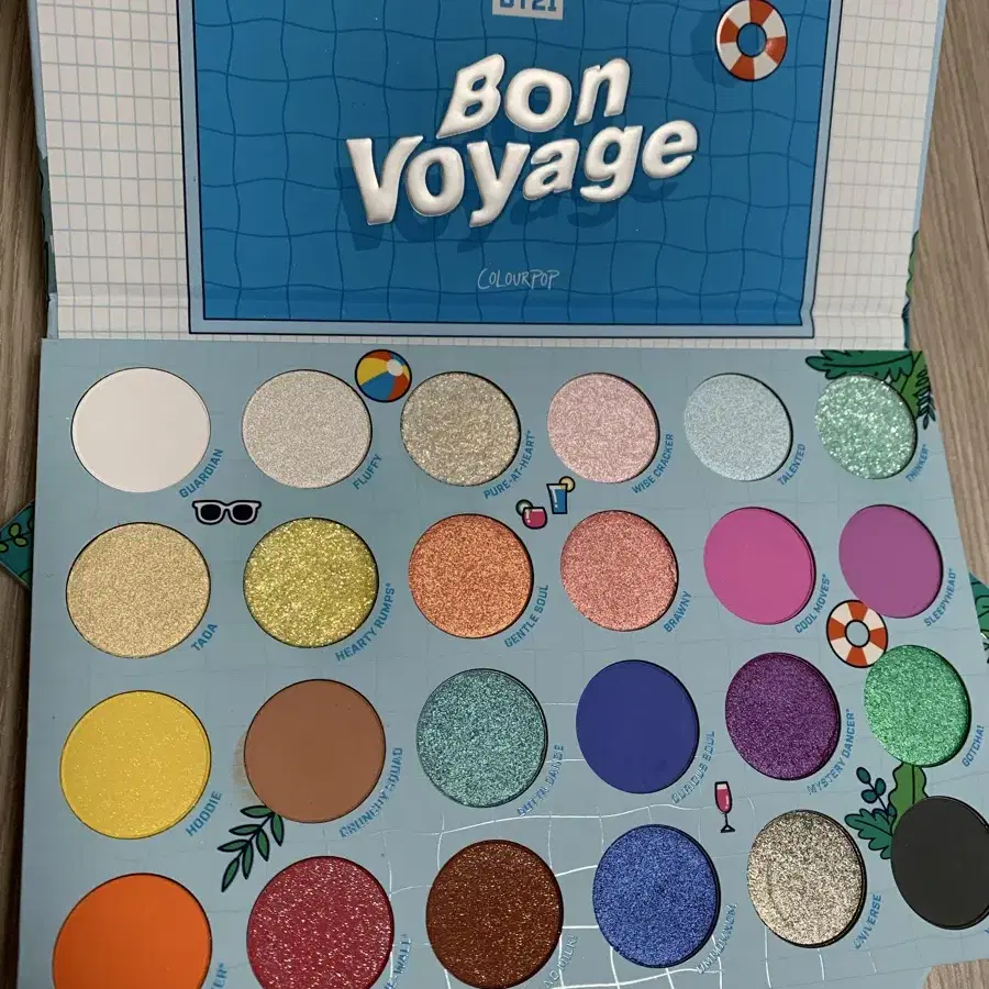 COLOURPOP X BT21 (BTS)  BON VOYAGE 아이섀도우