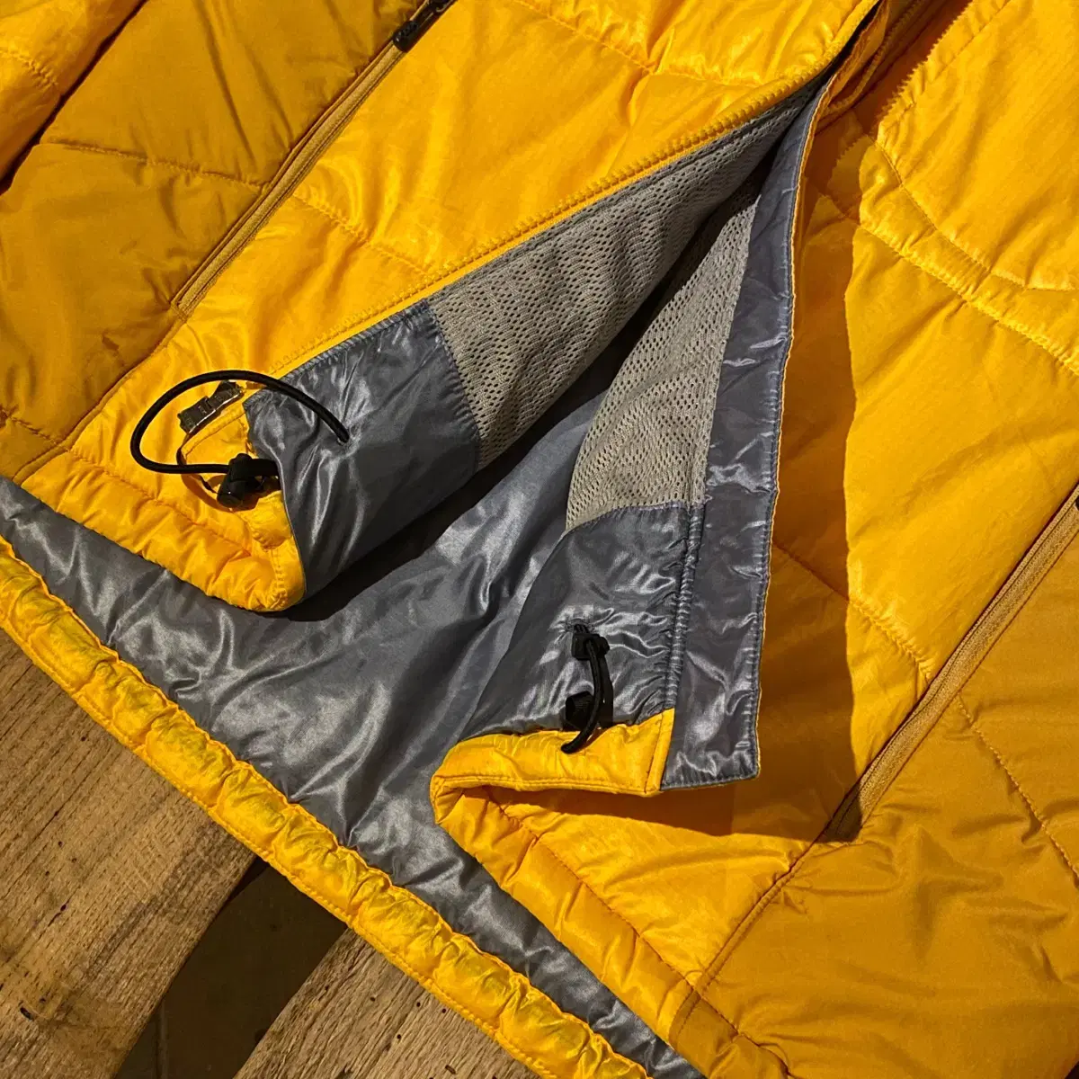 2008 Patagonia Das Parka, Yellow