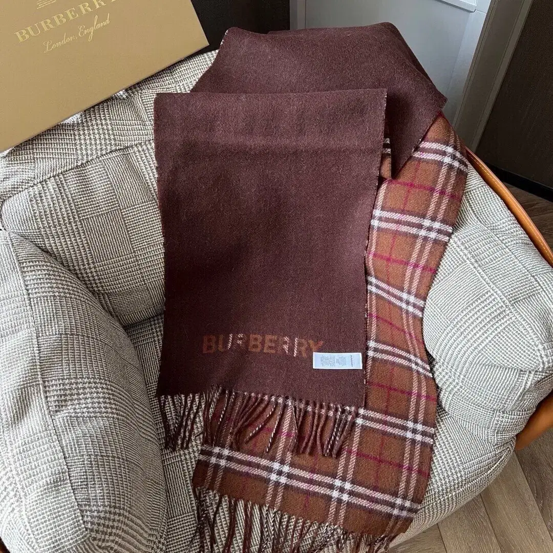 Burberry   망토