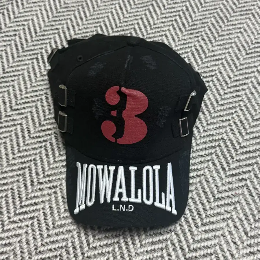 MOWALOLA 볼캡