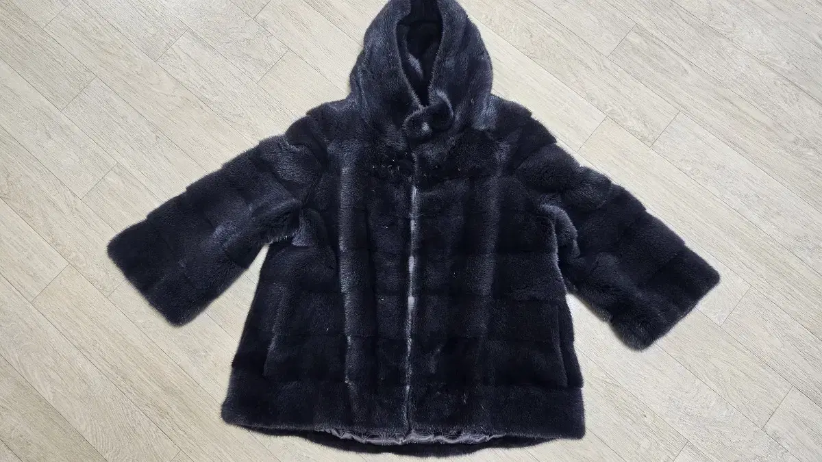 DS furs 밍크 코트