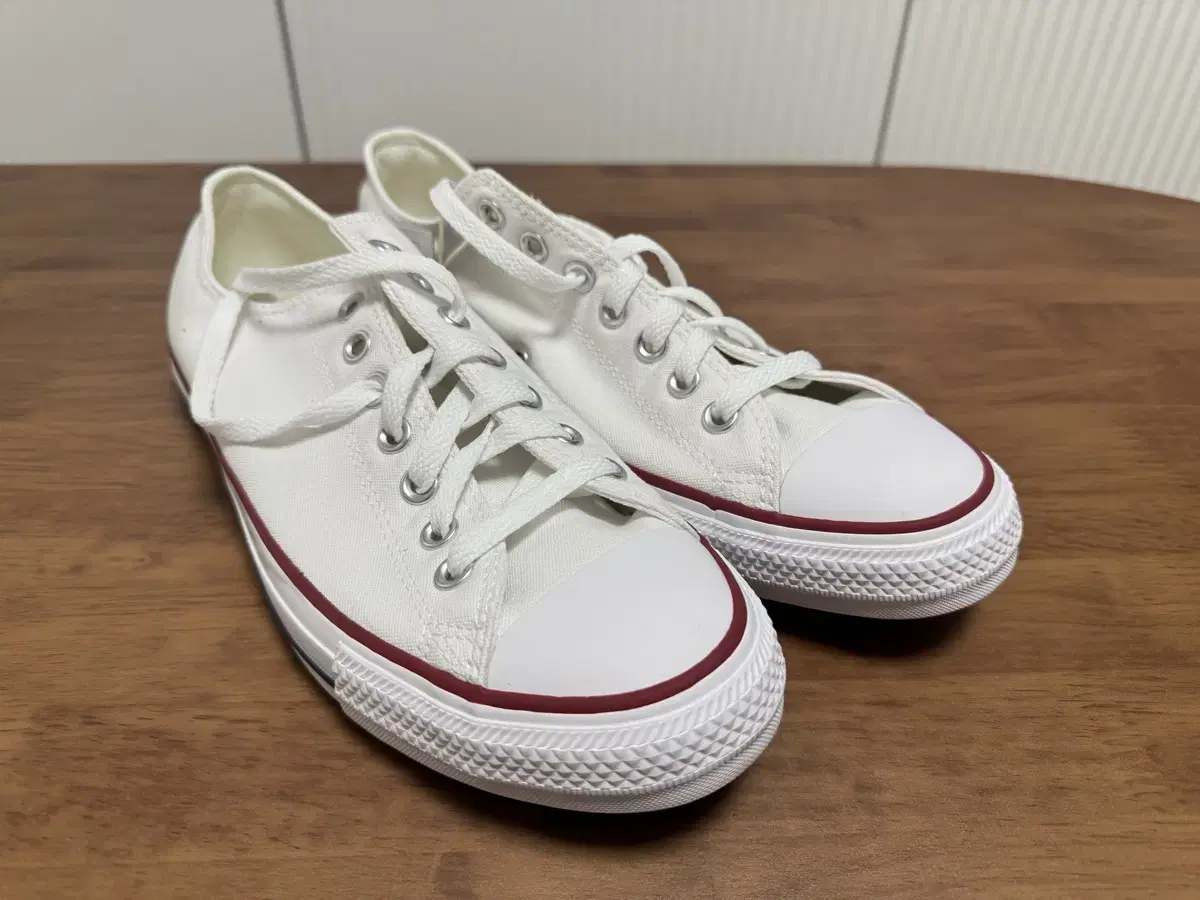 Converse Chuck Taylor All Star Low Optical White (285/new)