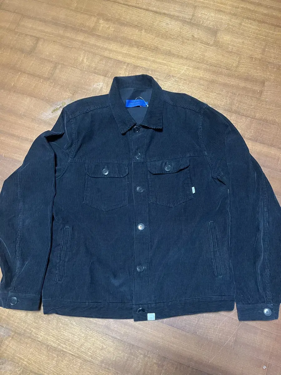 Dinedet Koduroi Jacket (L)