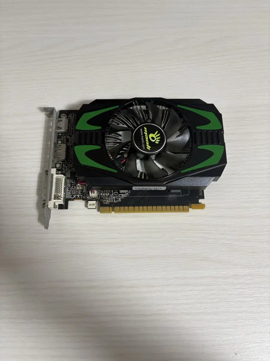 중고 지포스 GTX750 1G 그래픽카드 판매합니다