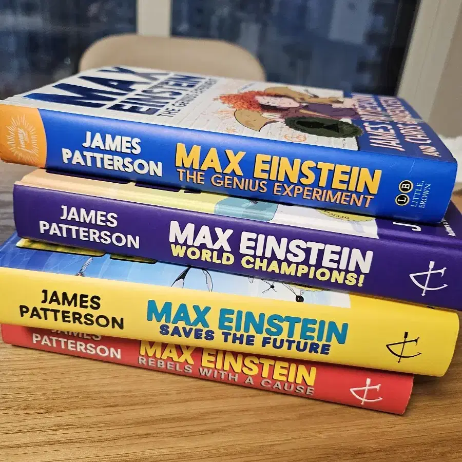 max einstein 4권 hardback