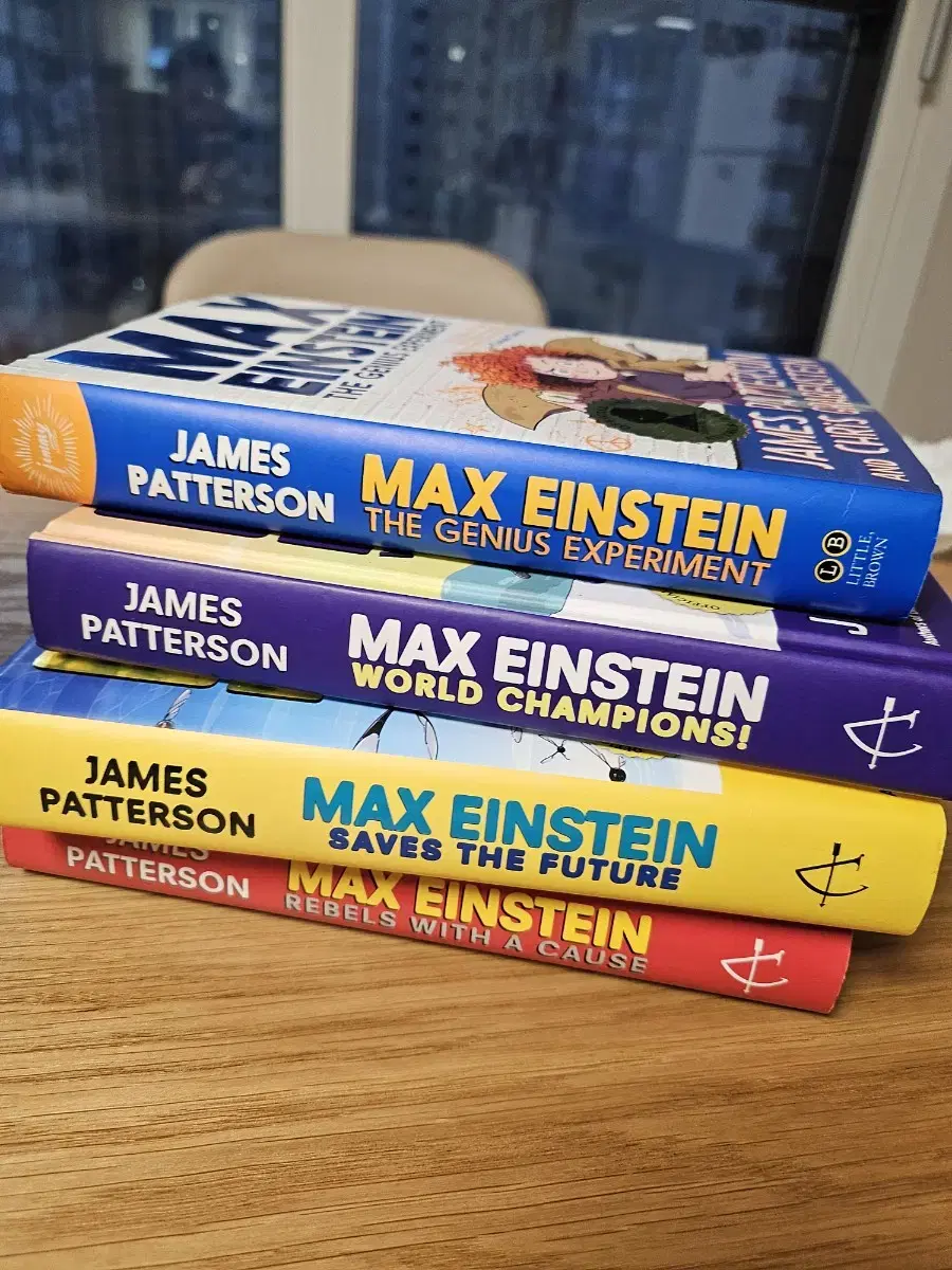 max einstein 4권 hardback