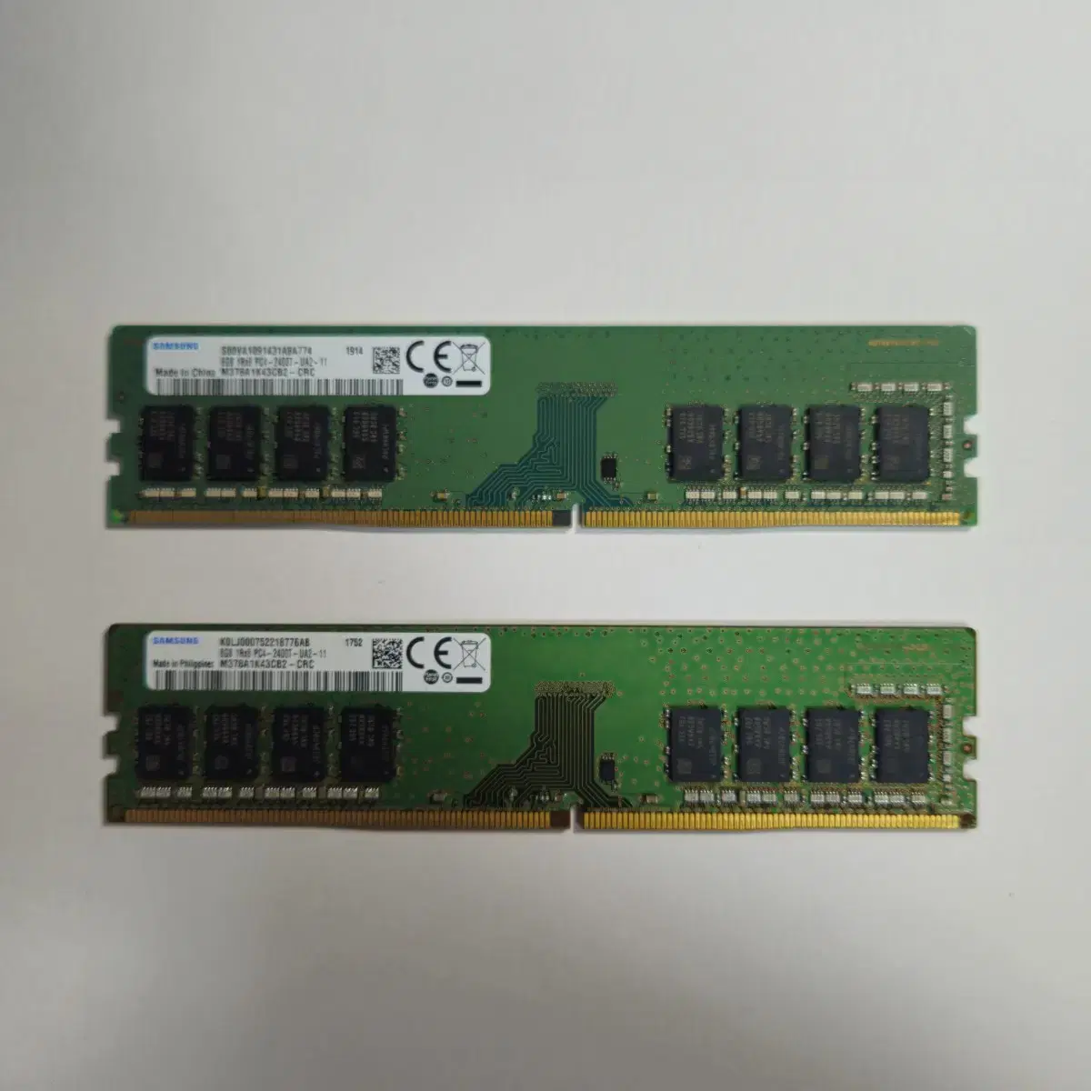 컴퓨터부품 램 ddr4 8x2 16gb