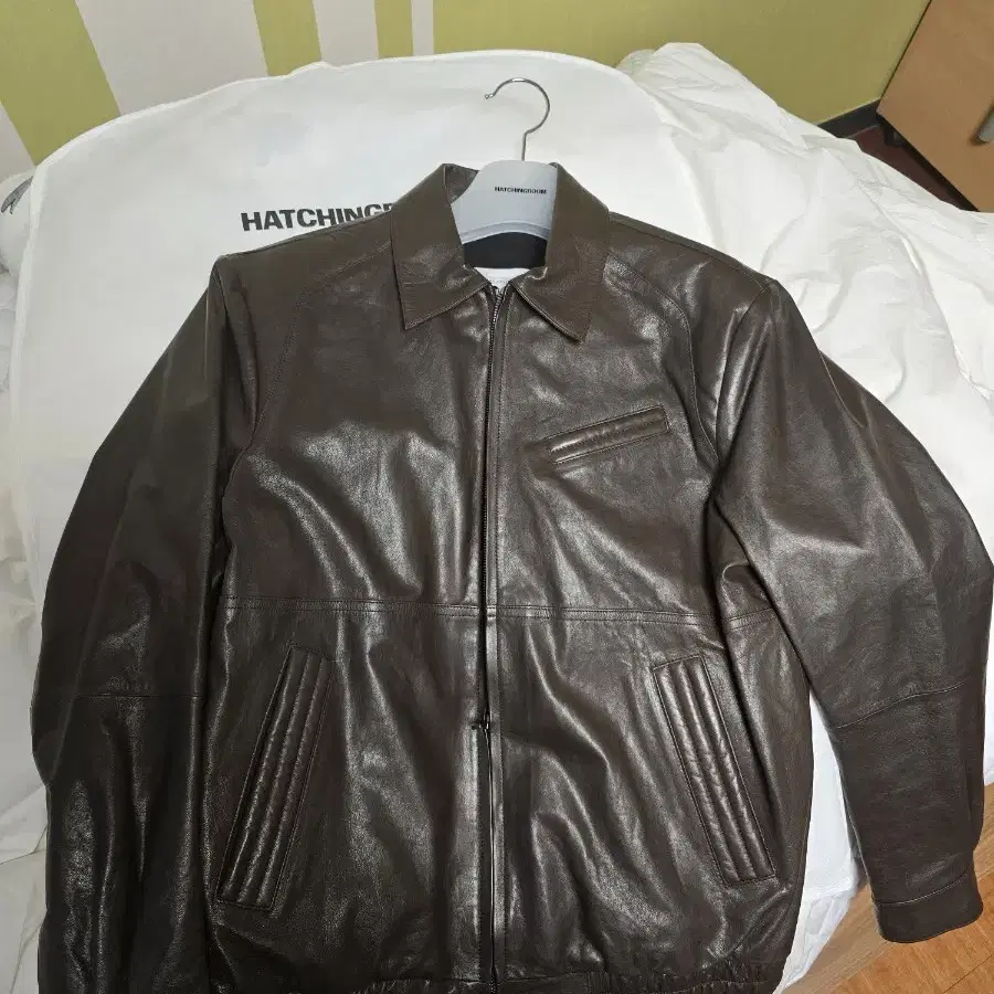 해칭룸 Stitched Volume Leather Jacket 레더 자켓