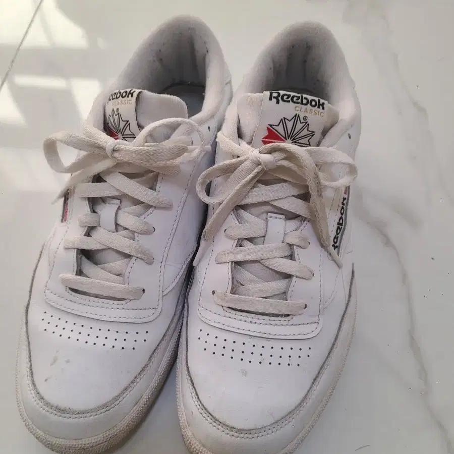 리복 Reebok Club C 85 화이트:블랙 270 / GZ1605