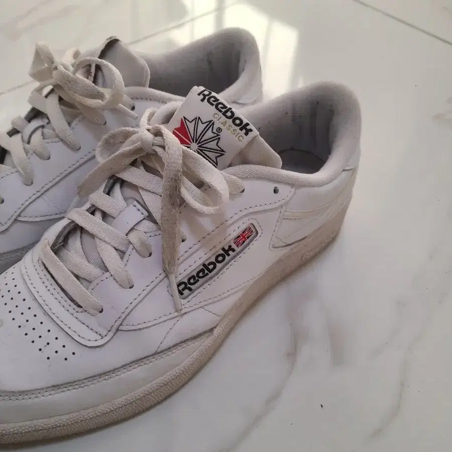 리복 Reebok Club C 85 화이트:블랙 270 / GZ1605