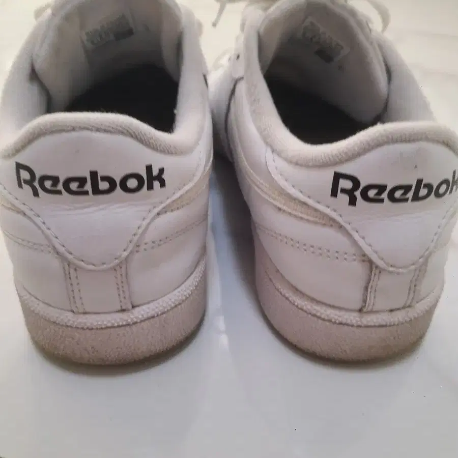 리복 Reebok Club C 85 화이트:블랙 270 / GZ1605