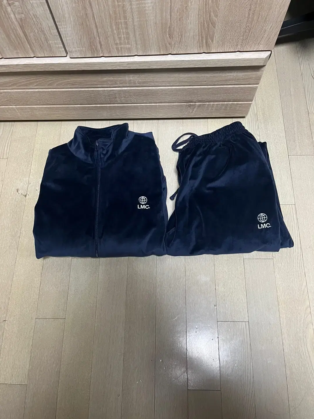 (L,1SIZE) LMC OG 벨루어 트랙세트